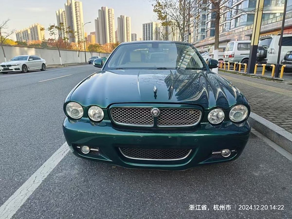 2009年3月捷豹 XJ  2007款 XJ6L 3.0皇家加長(zhǎng)版