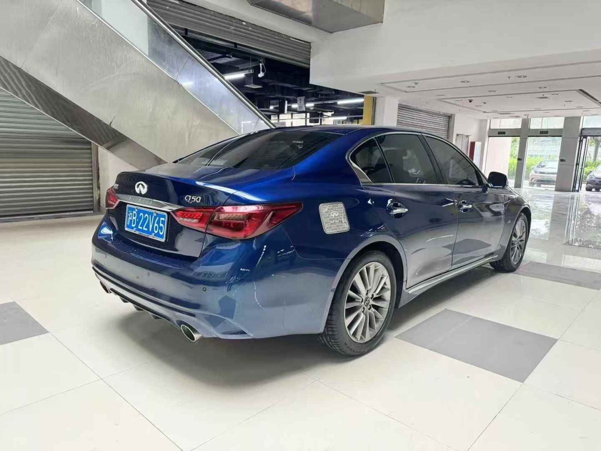 英菲尼迪 Q50L  2018款  2.0T 舒適版 國VI圖片