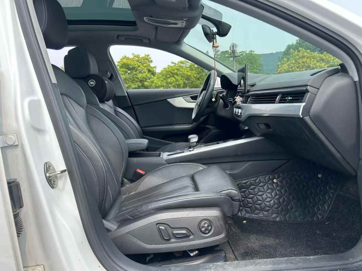 奧迪 奧迪A4L  2022款 35 TFSI 時尚動感型圖片