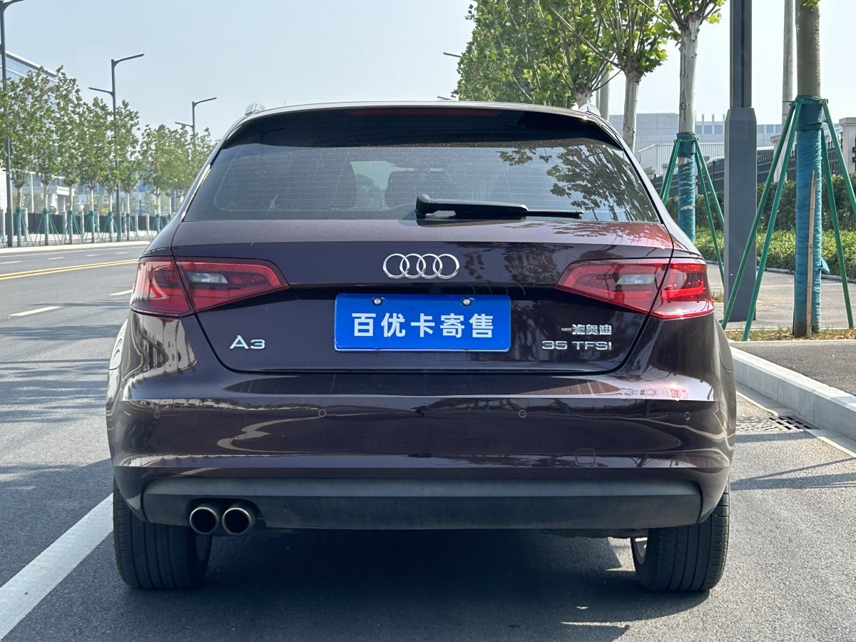 2016年7月奧迪 奧迪A3  2014款 Sportback 35 TFSI 自動(dòng)舒適型