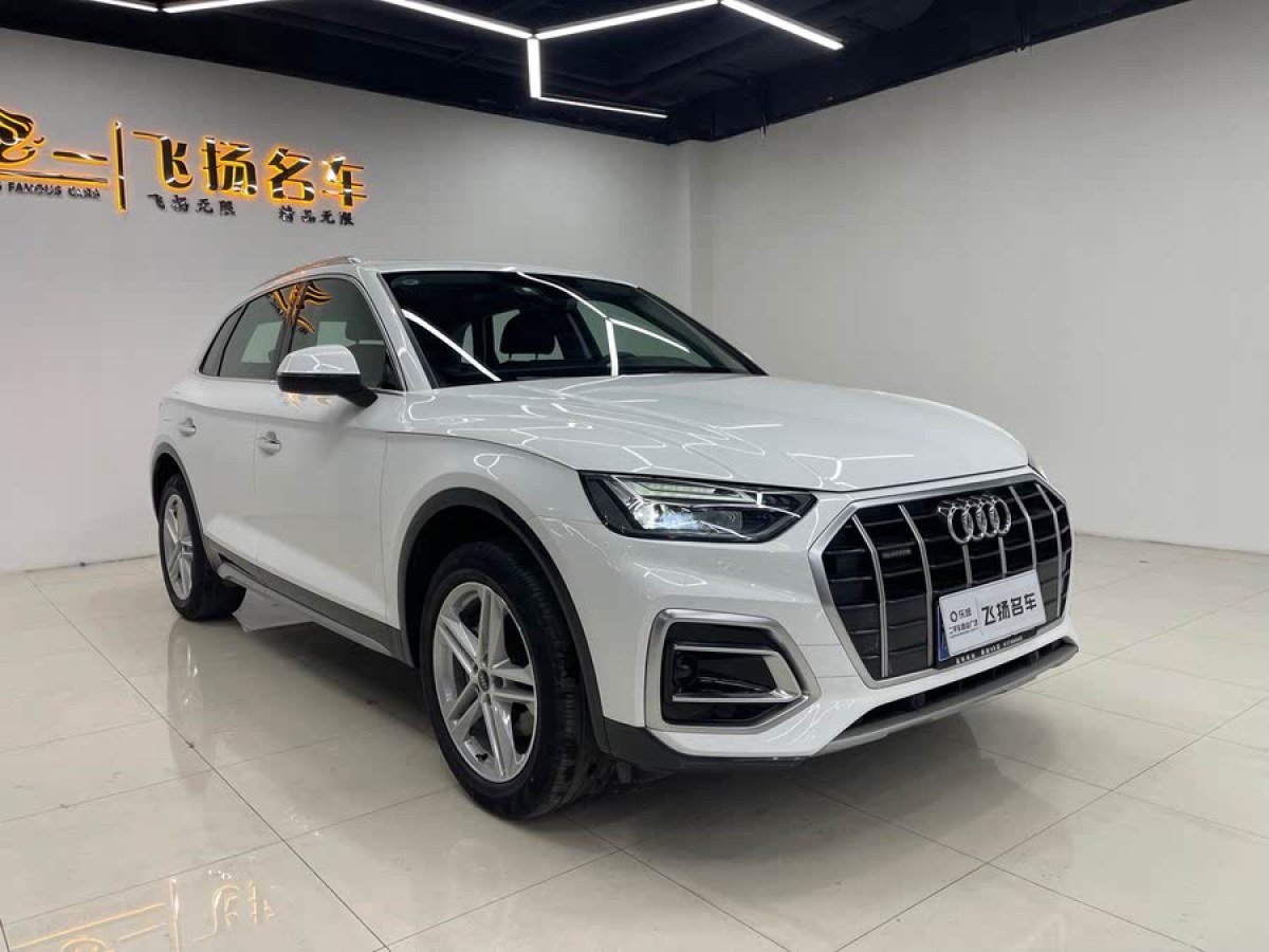 奧迪 奧迪Q5L  2022款 40T 時(shí)尚致雅型圖片