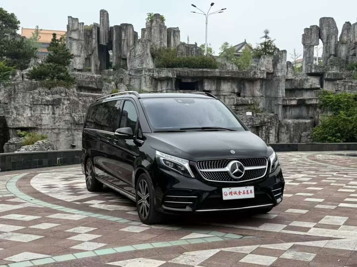 奔馳 V級  2022款 V 260 L 長軸距豪華版圖片
