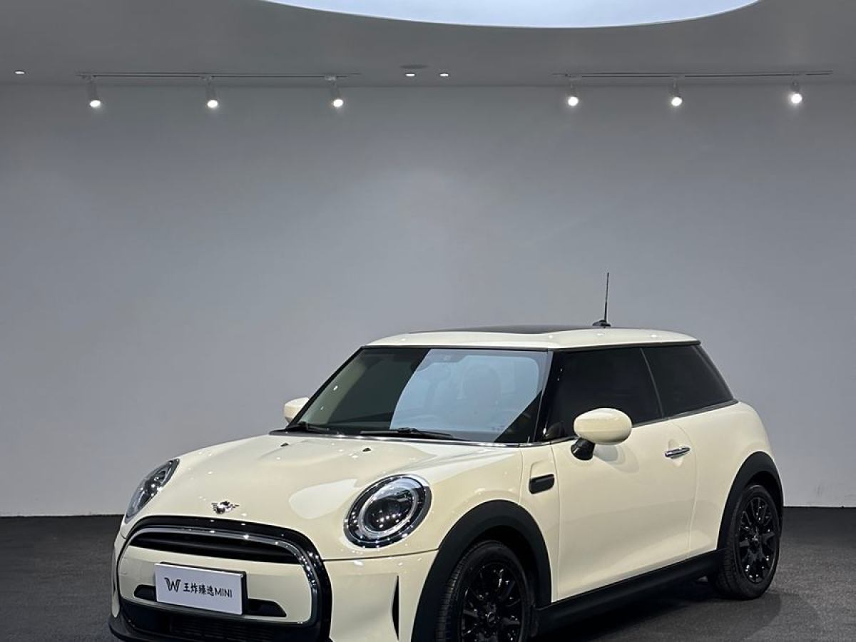 2021年9月MINI CLUBMAN  2022款 改款 1.5T ONE