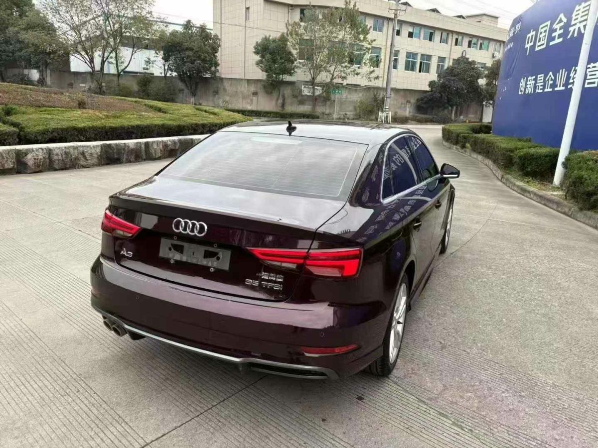 奧迪 奧迪A3  2019款 A3 35TFSI Limousine時(shí)尚型圖片