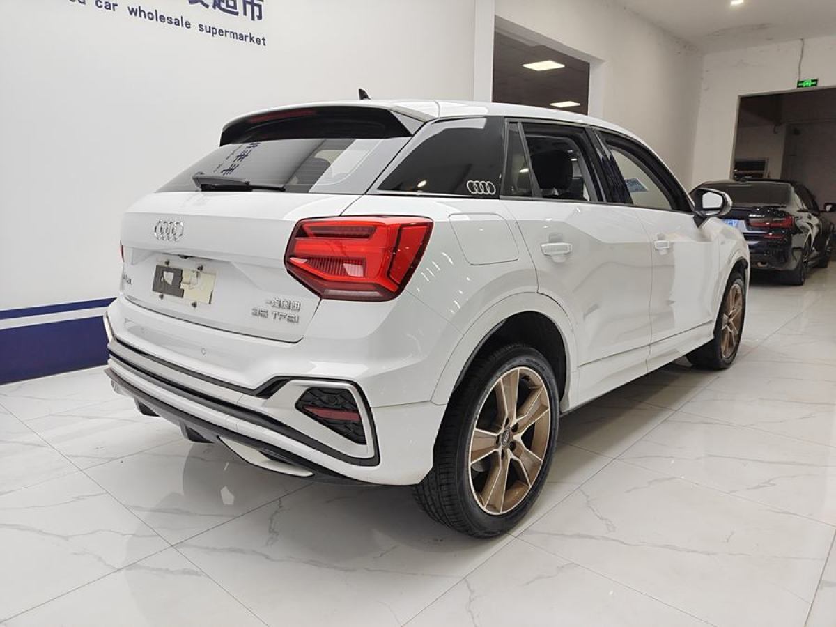 奧迪 奧迪Q2L  2022款 35 TFSI 時尚動感型圖片