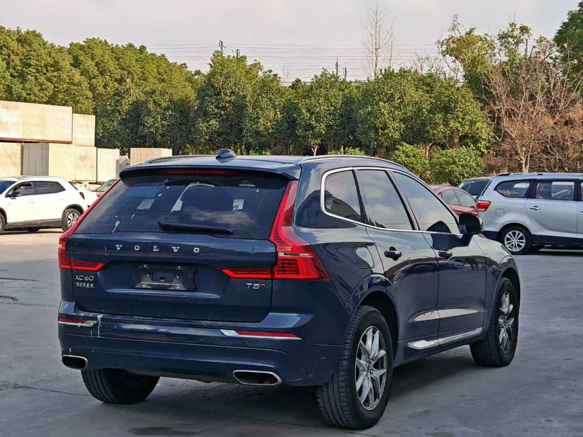 沃爾沃 XC60  2020款 T4 智行豪華版圖片