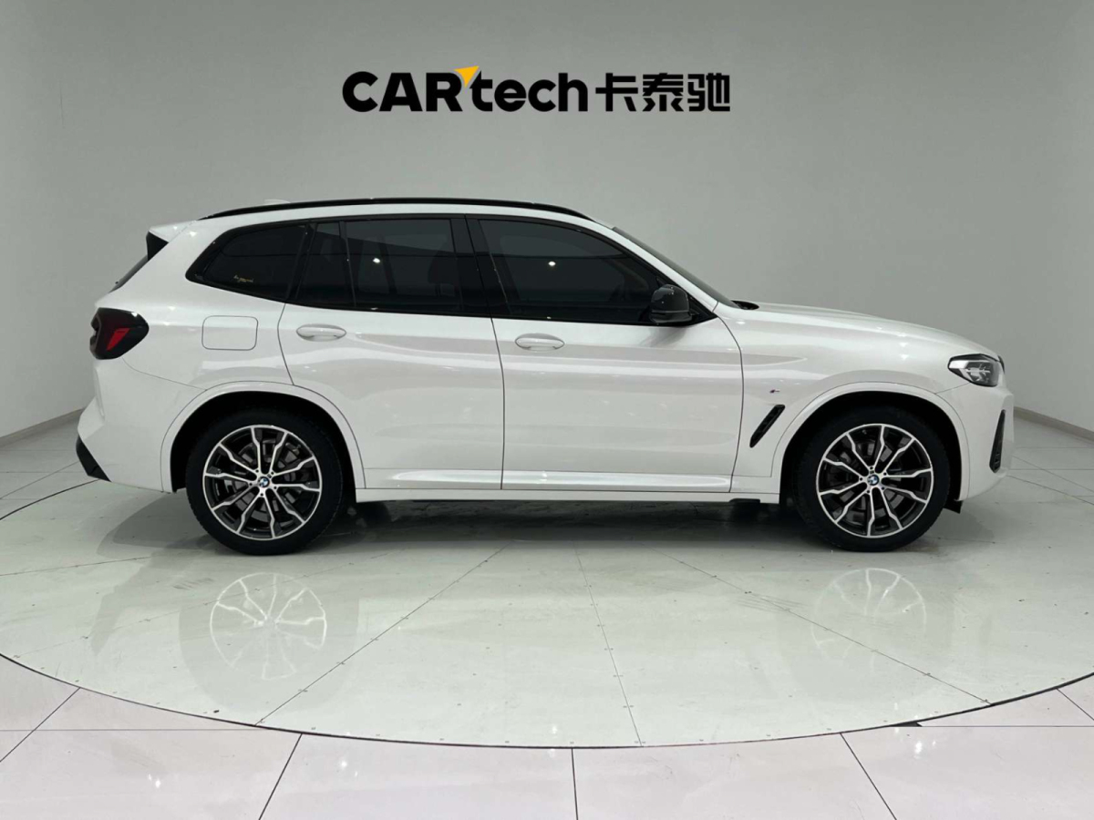 寶馬 寶馬X3  2022款 xDrive30i 領(lǐng)先型 M曜夜套裝圖片