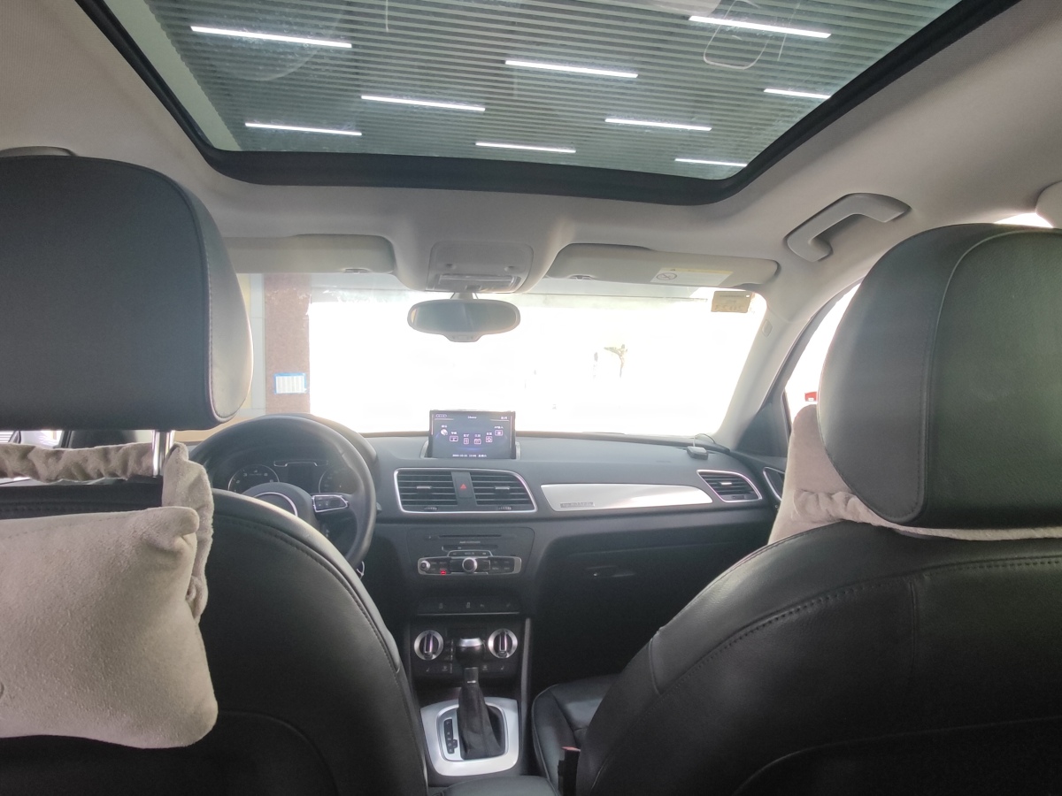 奧迪 奧迪Q3  2015款 35 TFSI quattro 技術(shù)型圖片