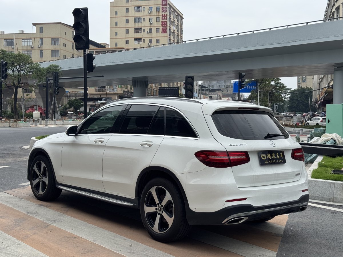 奔馳 奔馳GLC  2018款 改款 GLC 260 4MATIC 豪華型圖片