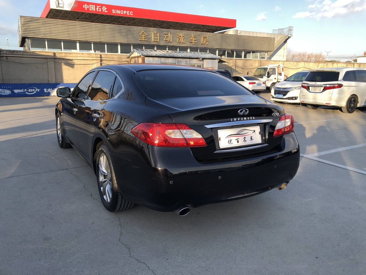 英菲尼迪 Q70  2013款 Q70L 2.5L 雅致版圖片