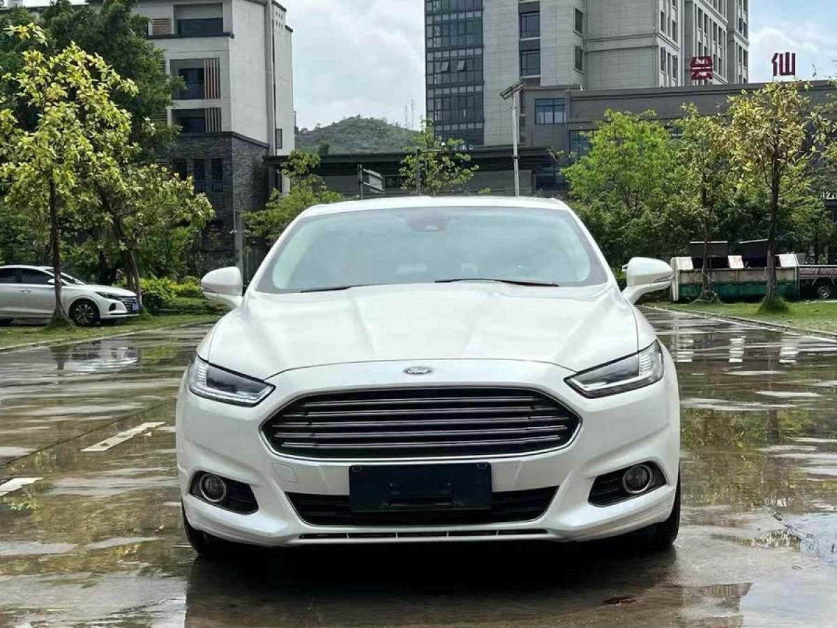 福特 蒙迪歐  2013款 2.0L GTDi200時(shí)尚型圖片