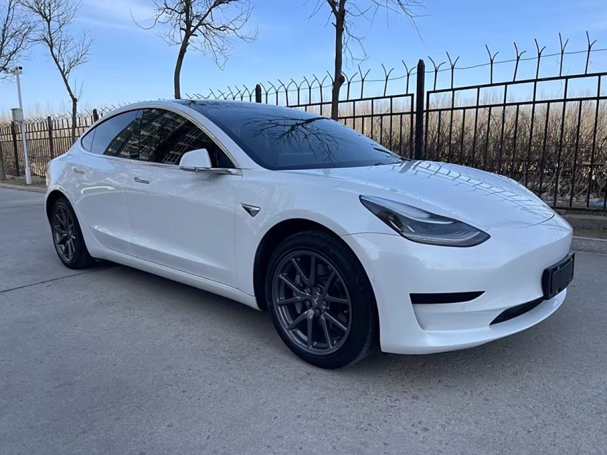 2020年9月特斯拉 Model 3  2020款 改款 標準續(xù)航后驅(qū)升級版