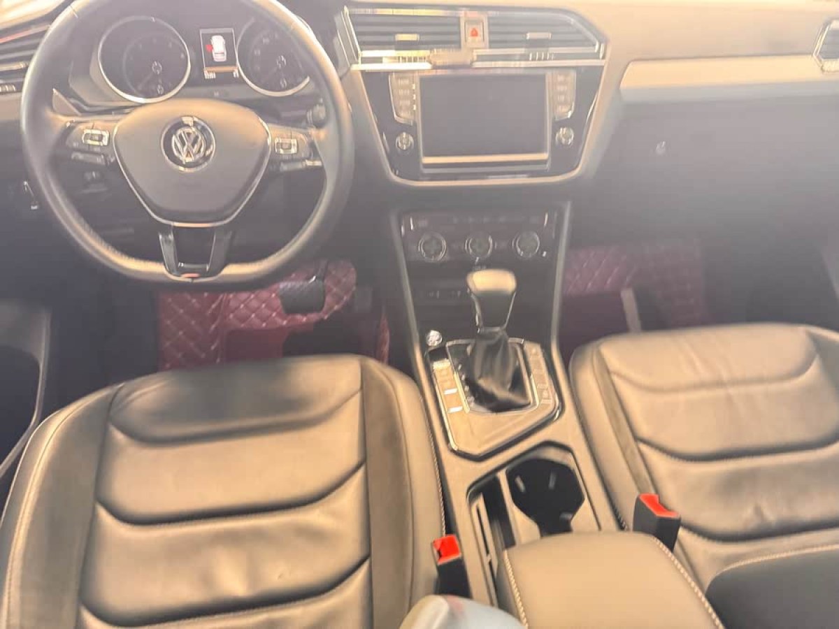 大眾 途觀L  2018款 改款 330TSI 自動兩驅舒適版圖片