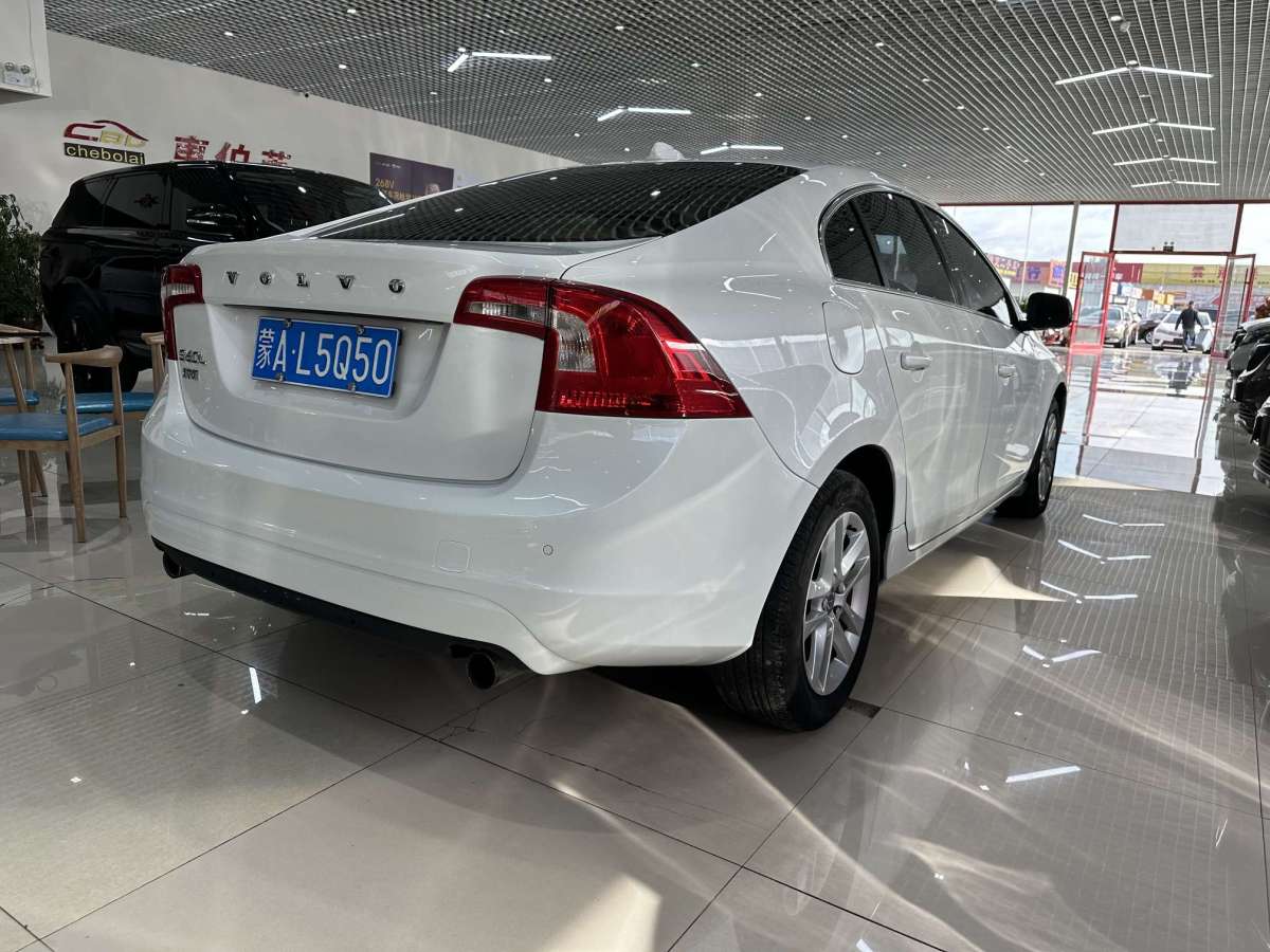 沃爾沃 S60L  2019款 T3 智進(jìn)版圖片