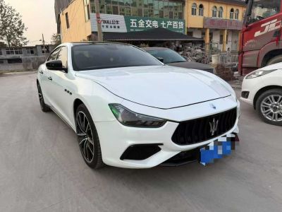 2017年1月 瑪莎拉蒂 Ghibli 3.0T 標(biāo)準(zhǔn)版圖片