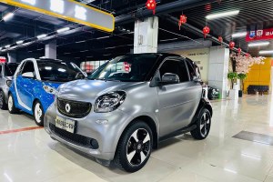 fortwo smart 1.0L 52千瓦硬頂激情版