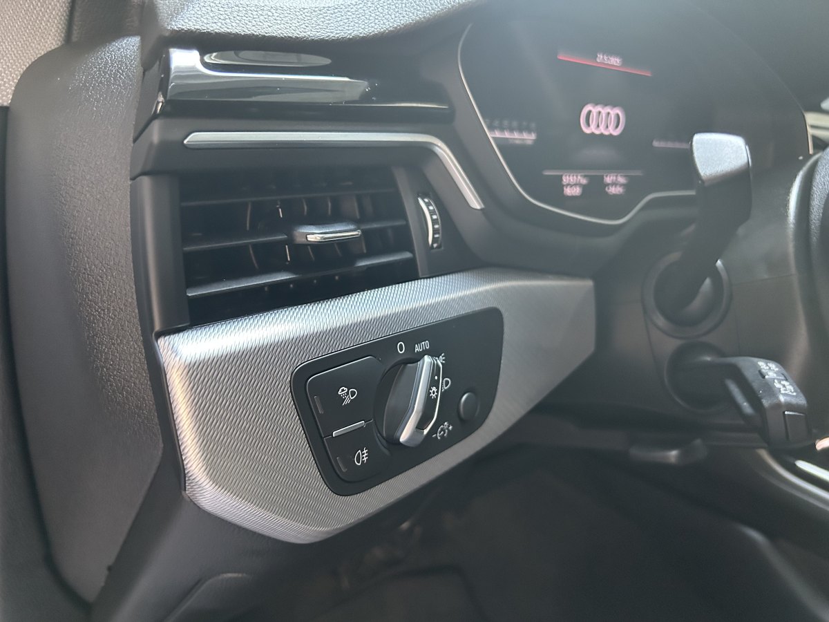 2023年7月奧迪 奧迪A5  2023款 Sportback 40 TFSI 時尚動感型