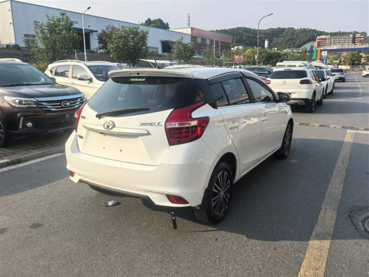 豐田 YARiS L 致炫  2016款 改款 1.5E CVT魅動版圖片