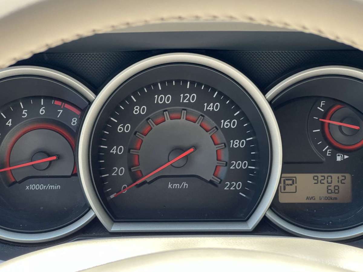 日產(chǎn) 軒逸  2018款 經(jīng)典 1.6XE+ CVT領(lǐng)先版圖片