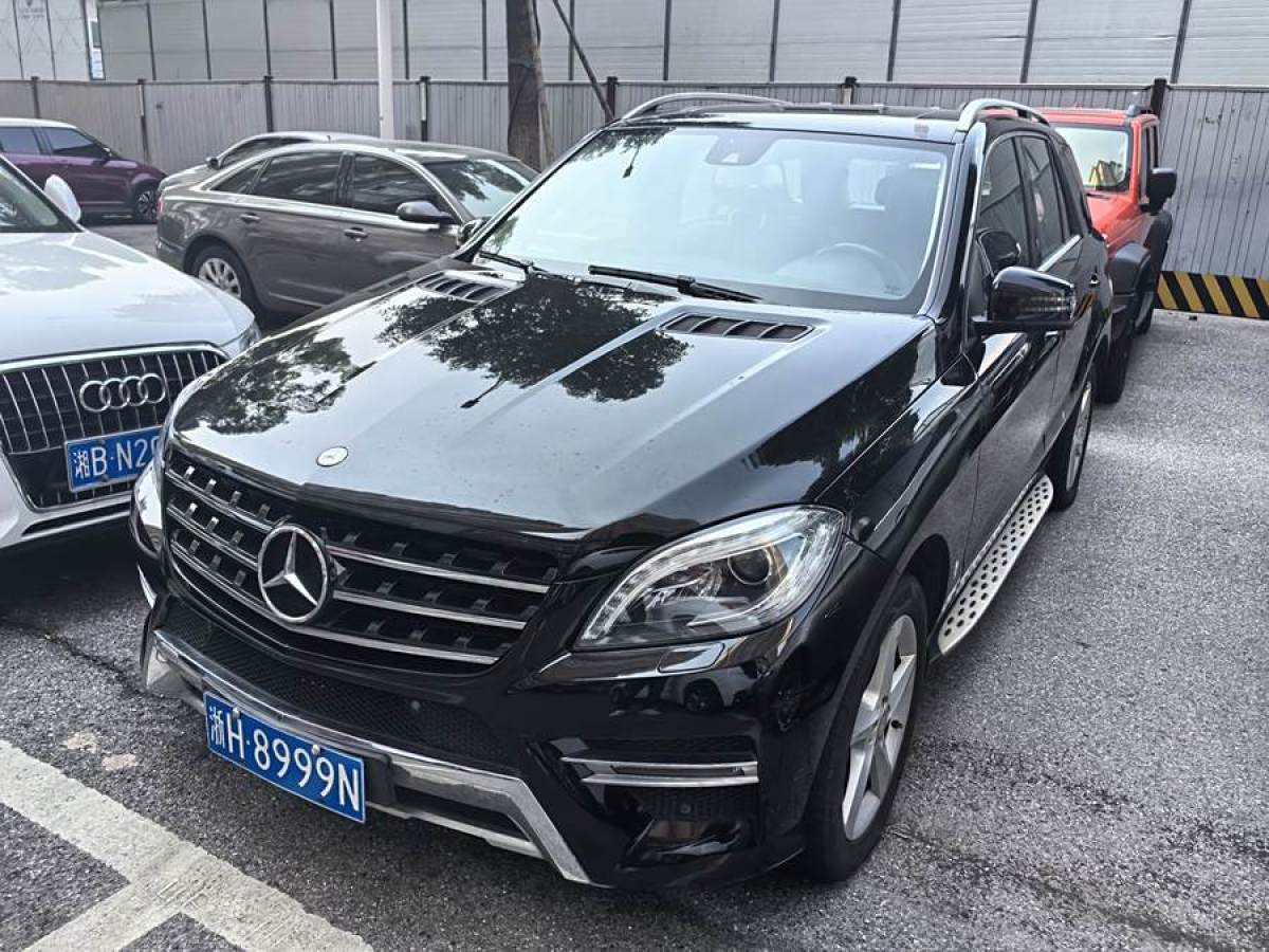 2014年7月奔馳 奔馳M級(jí)  2014款 ML 320 4MATIC