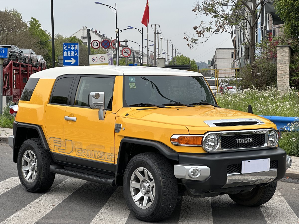 2019年6月豐田 FJ 酷路澤  2013款 4.0L