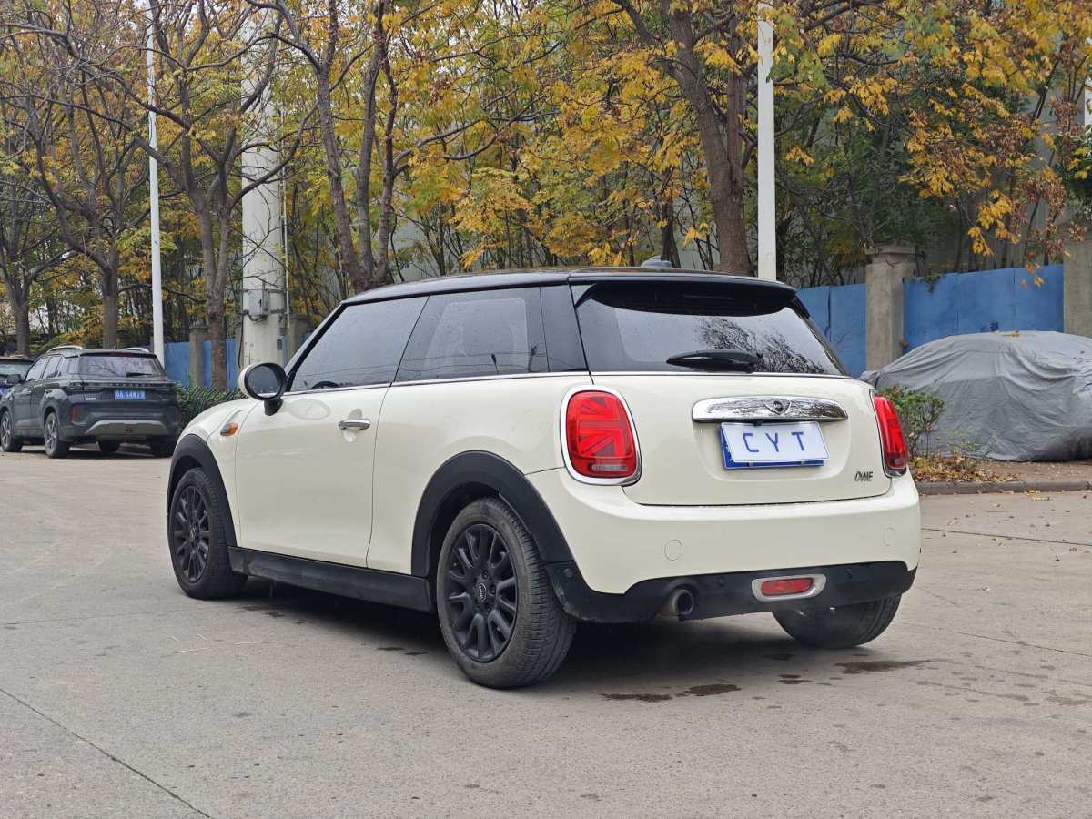 MINI MINI  2016款 1.2T ONE 先鋒派圖片