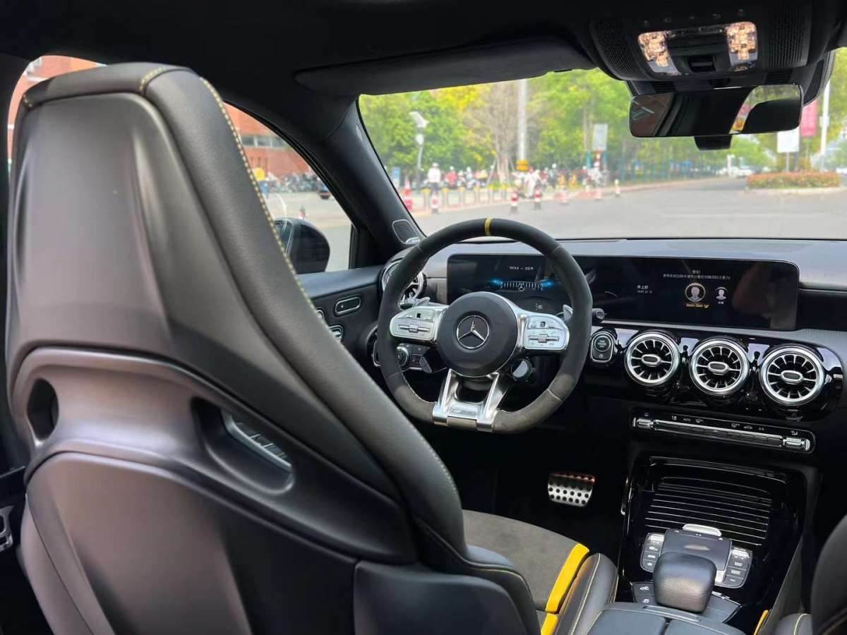 奔驰 奔驰A级AMG  2020款 AMG A 45 S 4MATIC+图片