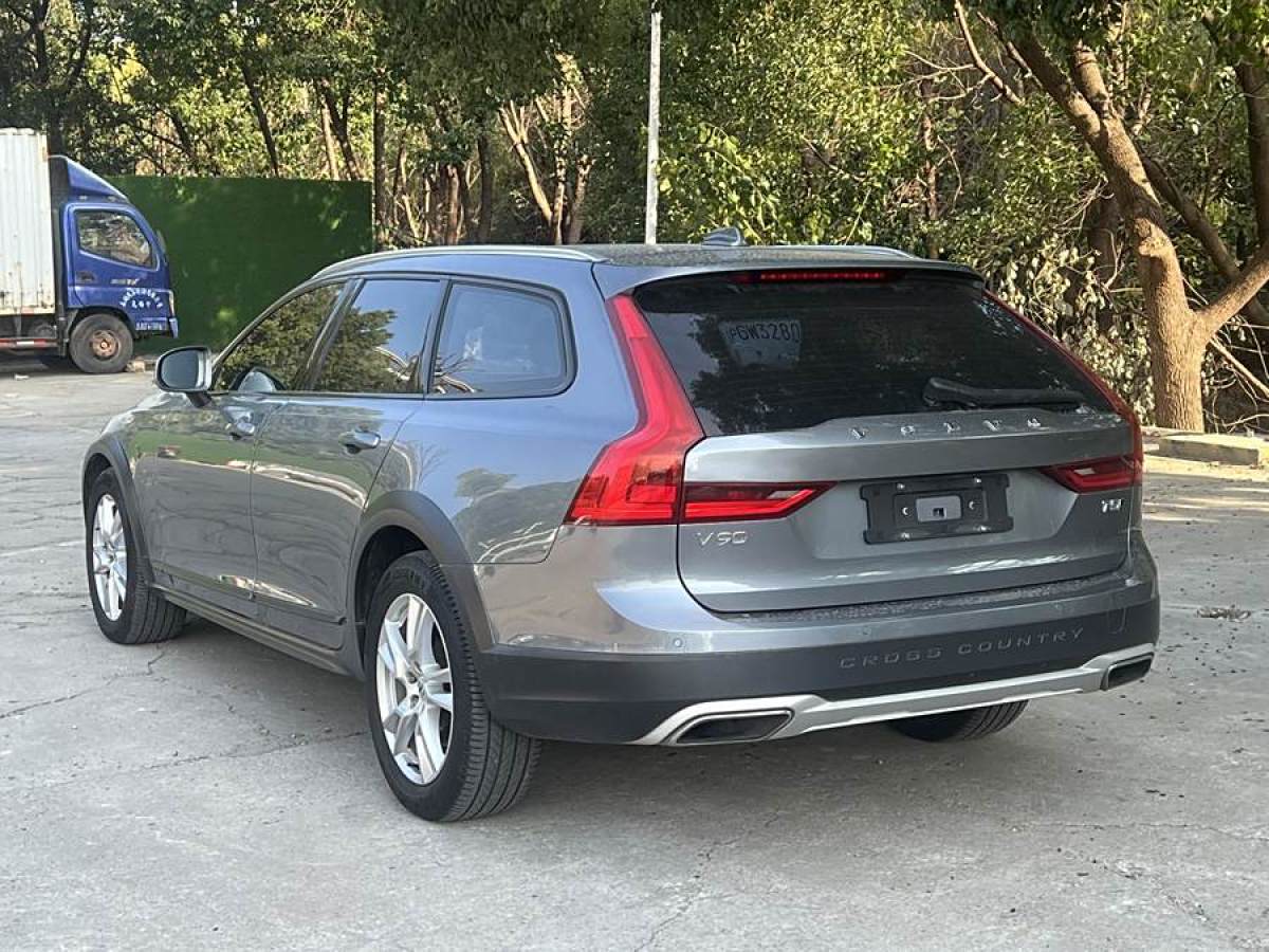 沃爾沃 V90  2019款 Cross Country T5 AWD 智遠(yuǎn)版圖片