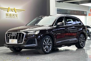 奧迪Q7 奧迪 55 TFSI quattro S line運動型