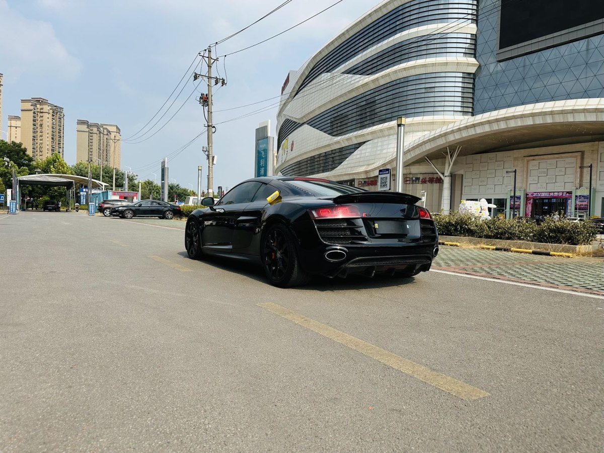 奧迪 奧迪R8  2010款 5.2 FSI quattro圖片