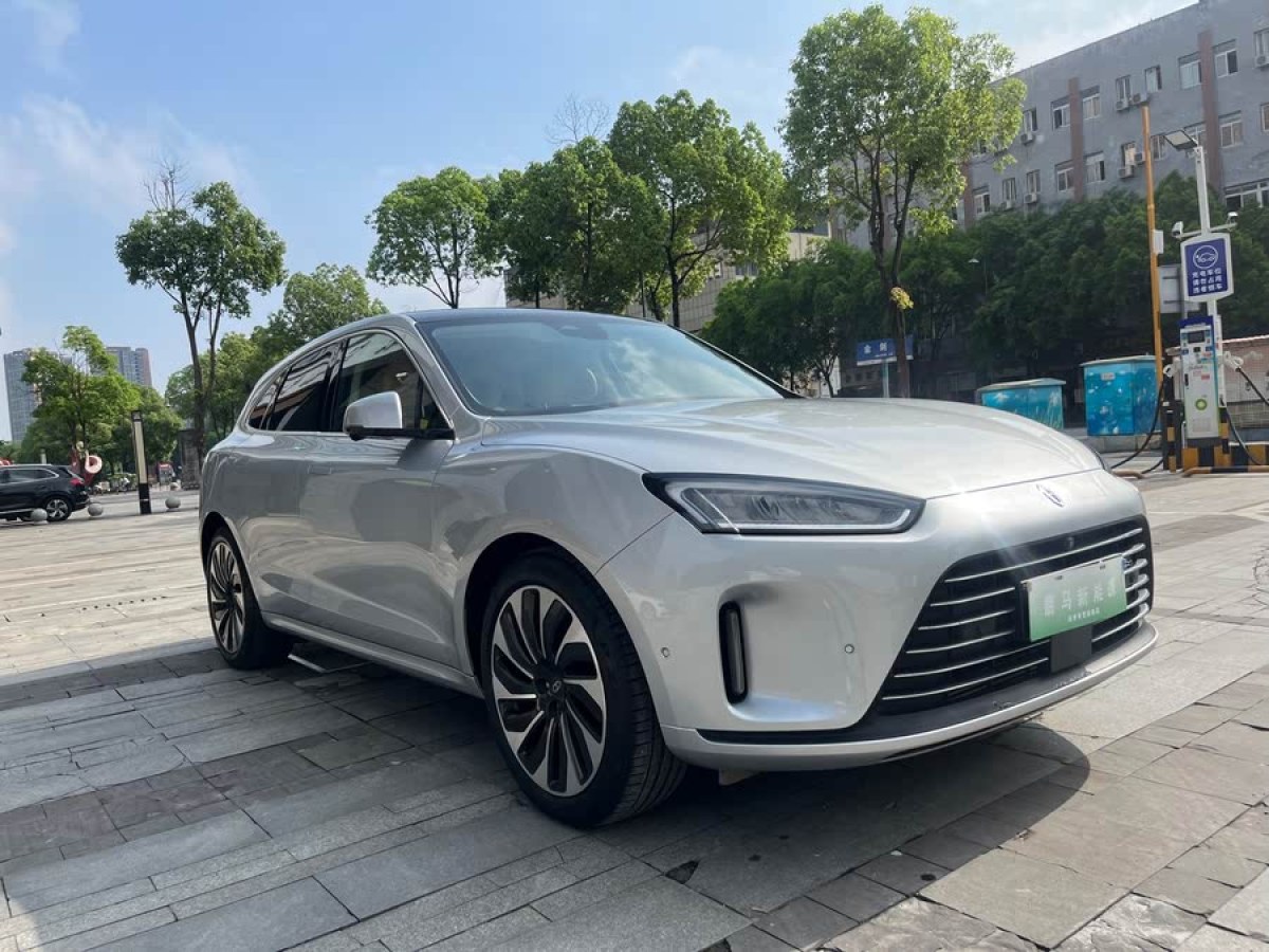 賽力斯 問(wèn)界M5  2023款 增程后驅(qū)標(biāo)準(zhǔn)版圖片