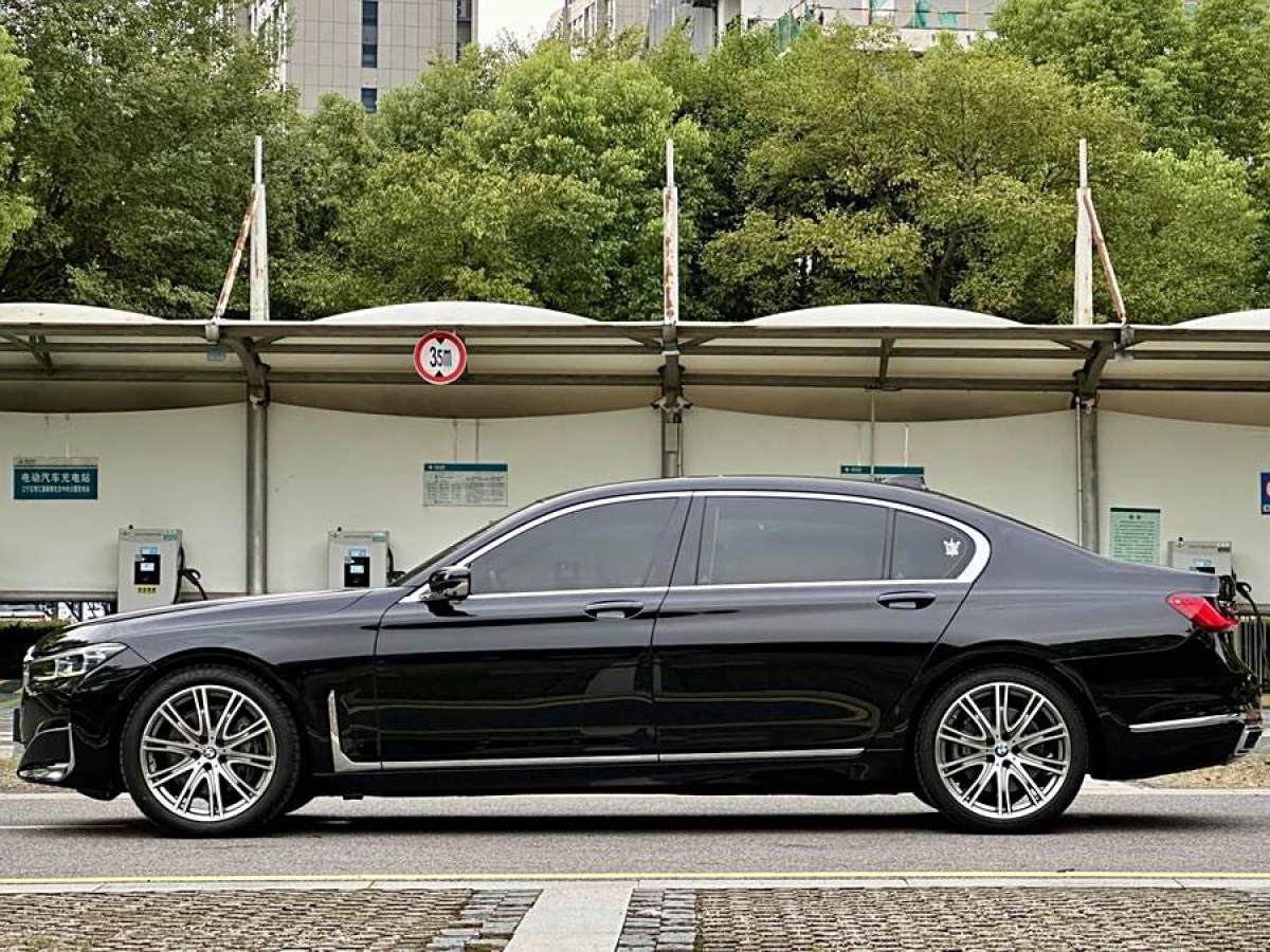 寶馬 寶馬7系  2019款 740Li xDrive 行政型 豪華套裝圖片