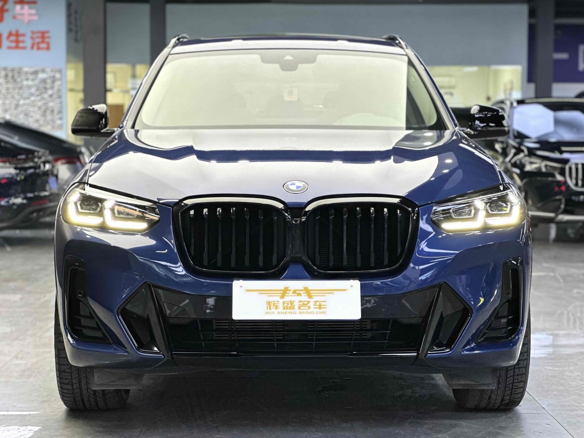 寶馬 寶馬X3  2022款 xDrive30i 領(lǐng)先型 M曜夜套裝圖片