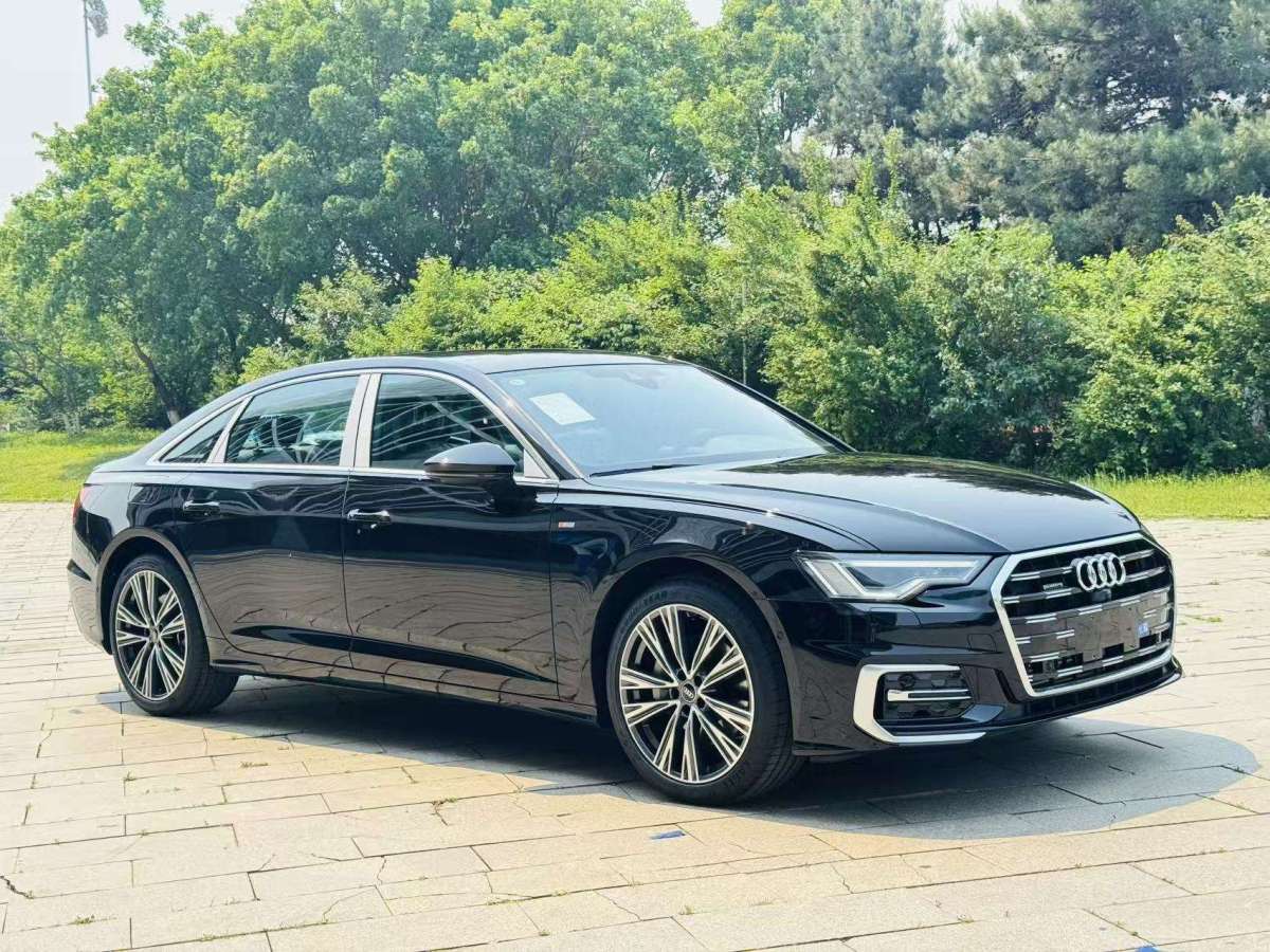 奧迪 奧迪A6L  2025款 45 TFSI 臻選動(dòng)感型圖片