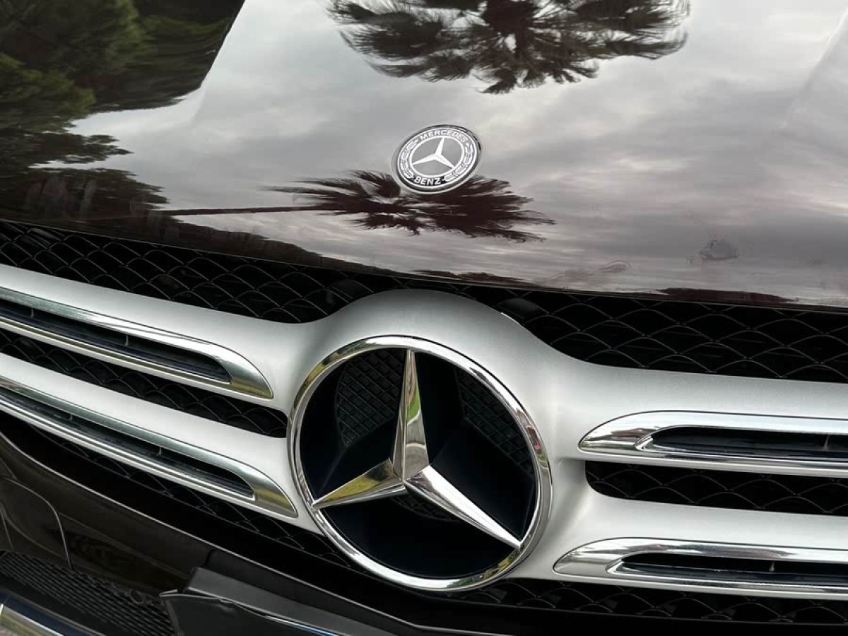 奔馳 奔馳GLC  2019款 GLC 260 4MATIC 動(dòng)感型圖片