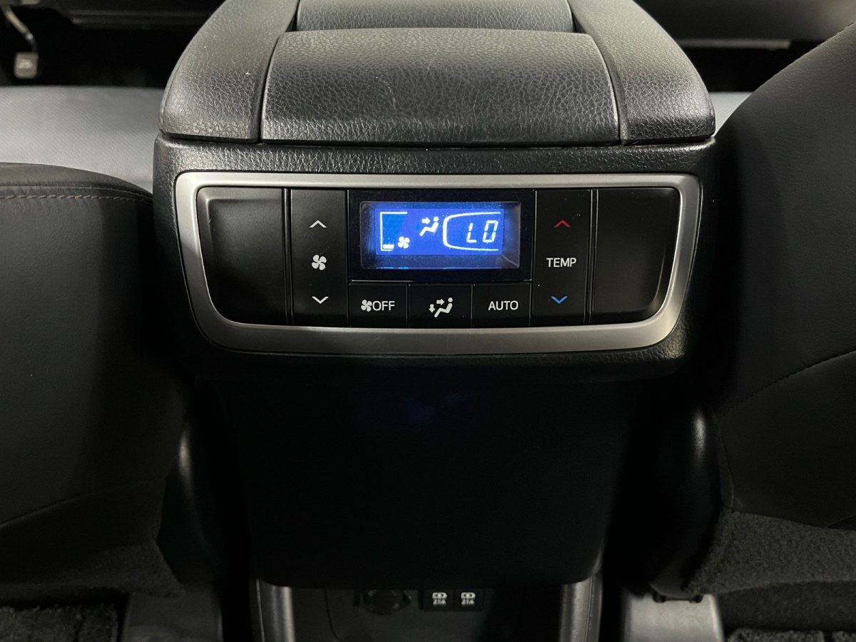 丰田 汉兰达  2018款 2.0T 四驱豪华版 7座图片