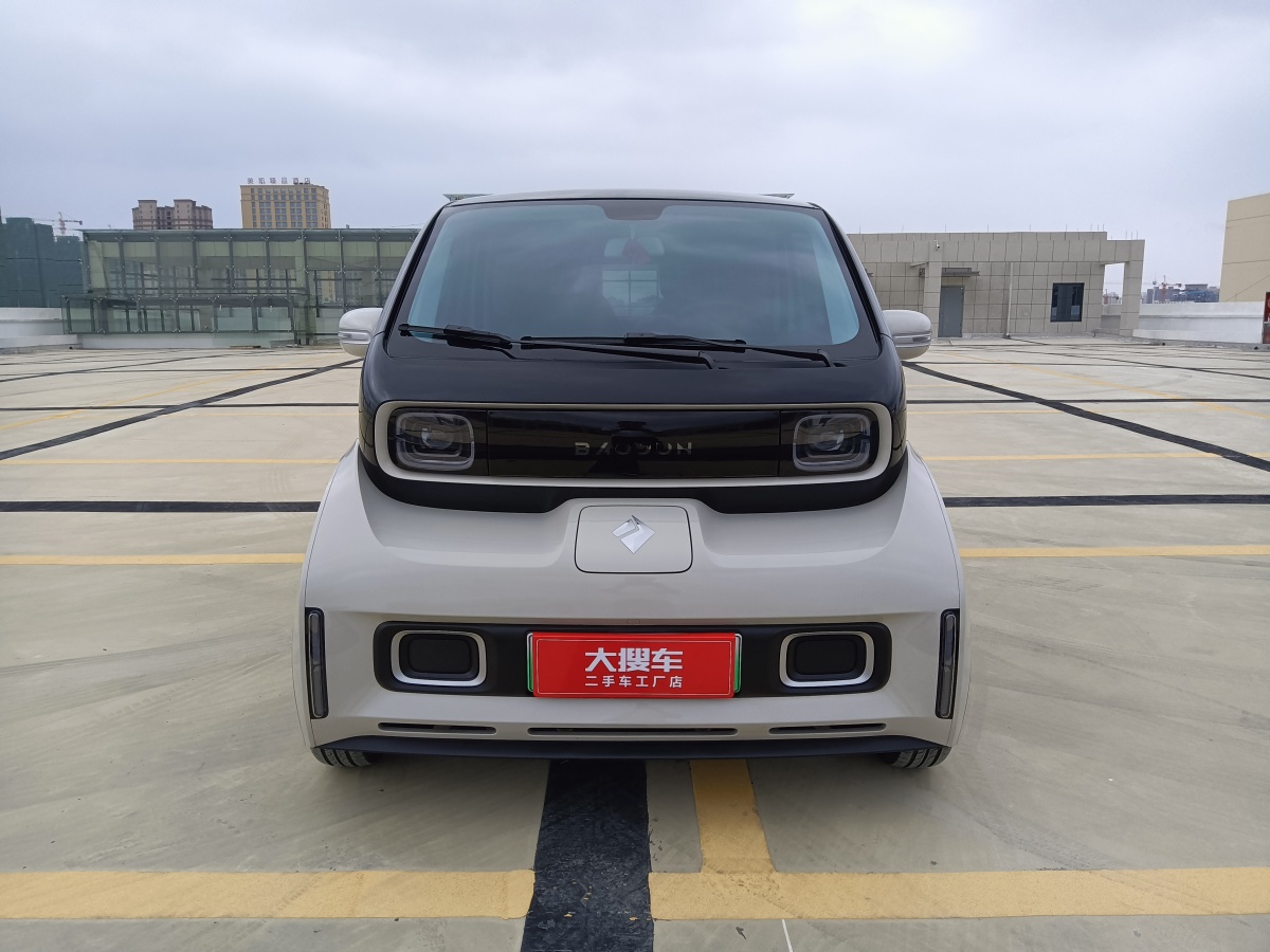 寶駿 寶駿KiWi EV  2021款 藝術(shù)家 三元鋰圖片