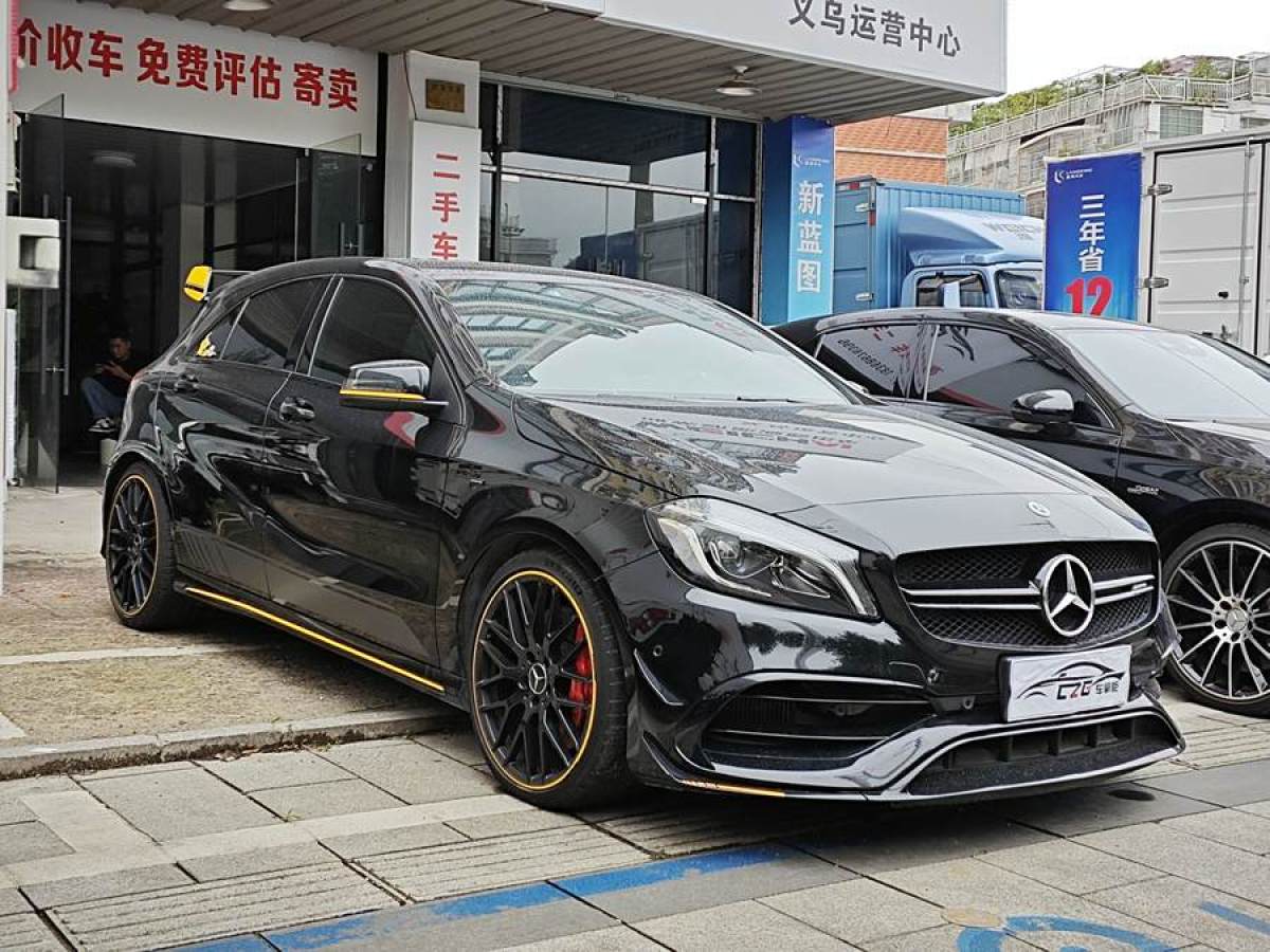 2017年7月奔馳 奔馳A級(jí)AMG  2017款 改款 AMG A 45 4MATIC