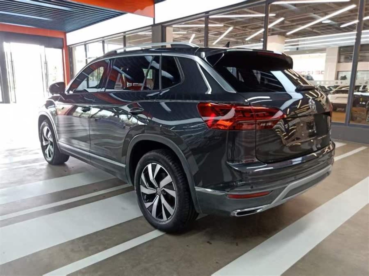 大眾 探岳  2020款 330TSI 兩驅(qū)豪華智聯(lián)版圖片