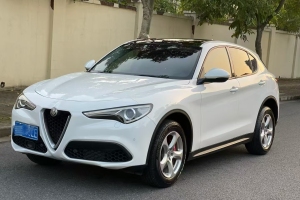 Stelvio 阿爾法·羅密歐 2.0T 200HP 精英版