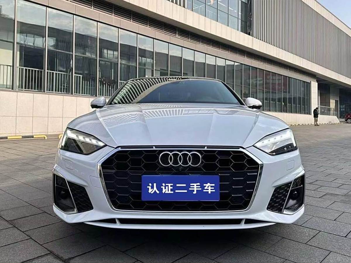 奧迪 奧迪A5  2023款 Sportback 40 TFSI 時(shí)尚動(dòng)感型圖片