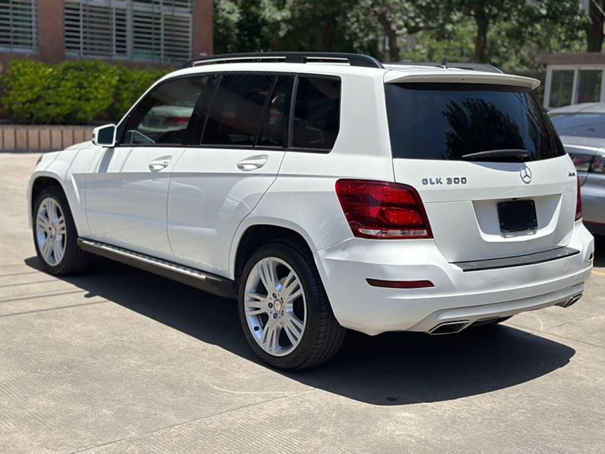 奔馳 奔馳GLK級  2011款 GLK 300 4MATIC 豪華型圖片