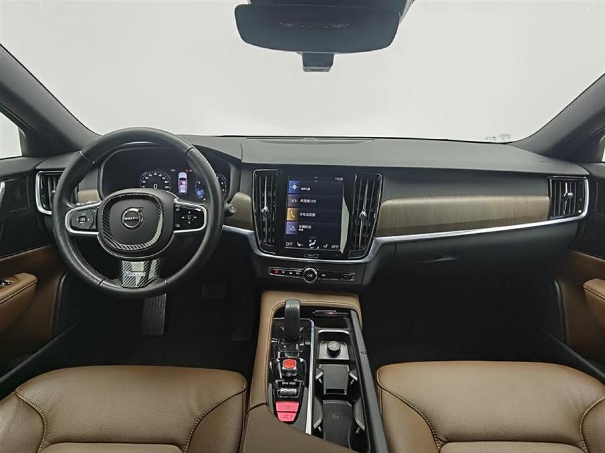 沃爾沃 V90  2025款 Cross Country B5 AWD 智遠(yuǎn)版圖片