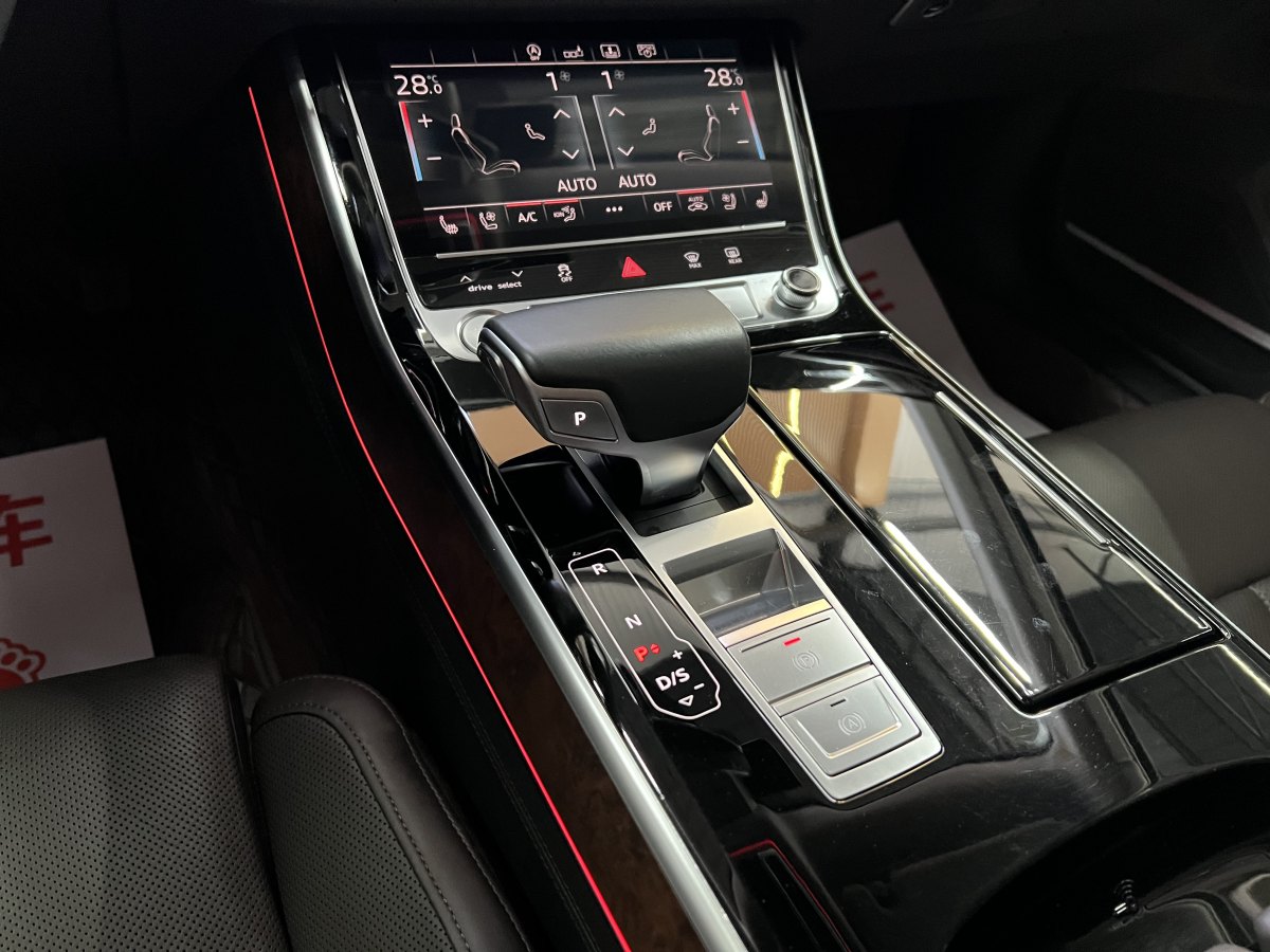 奧迪 奧迪A8  2019款 A8L 50 TFSI quattro 豪華型圖片