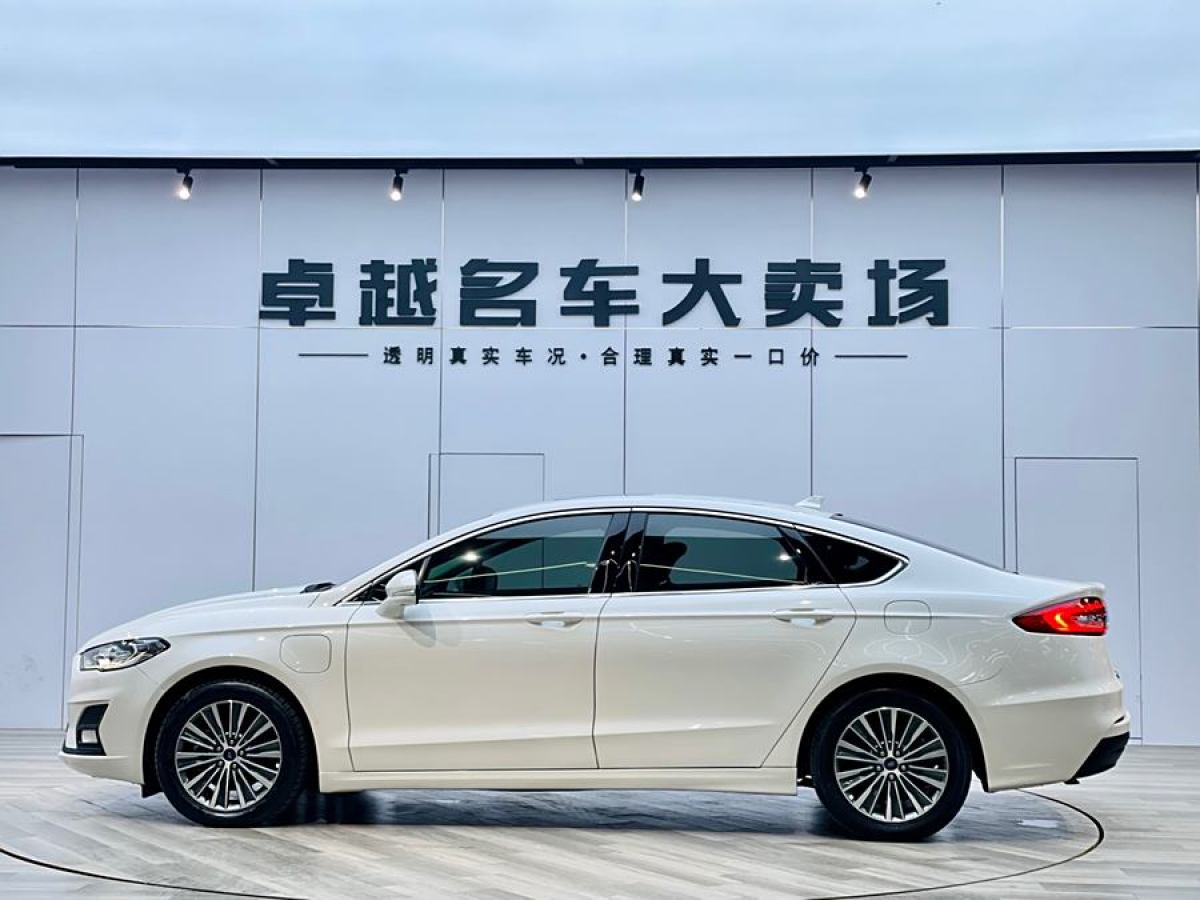 福特 蒙迪歐新能源  2018款  2.0 PHEV 智控時(shí)尚型 國(guó)VI圖片