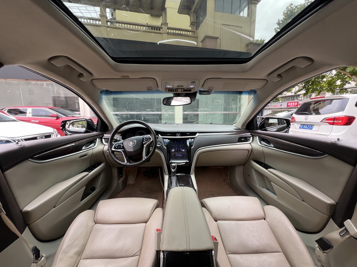 凯迪拉克 XTS  2013款 28T 豪华型图片