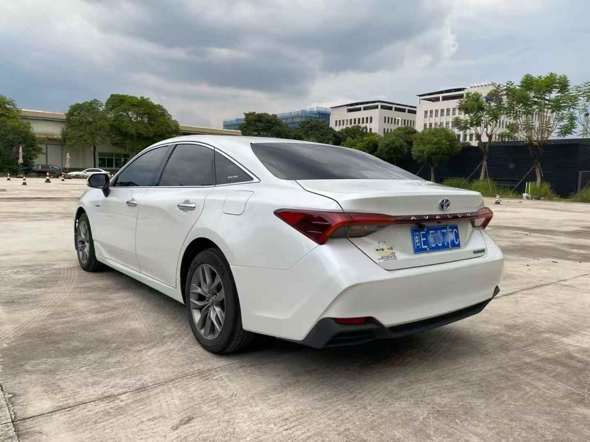 凱迪拉克 CT4  2022款 28T 原神聯(lián)名限量版圖片