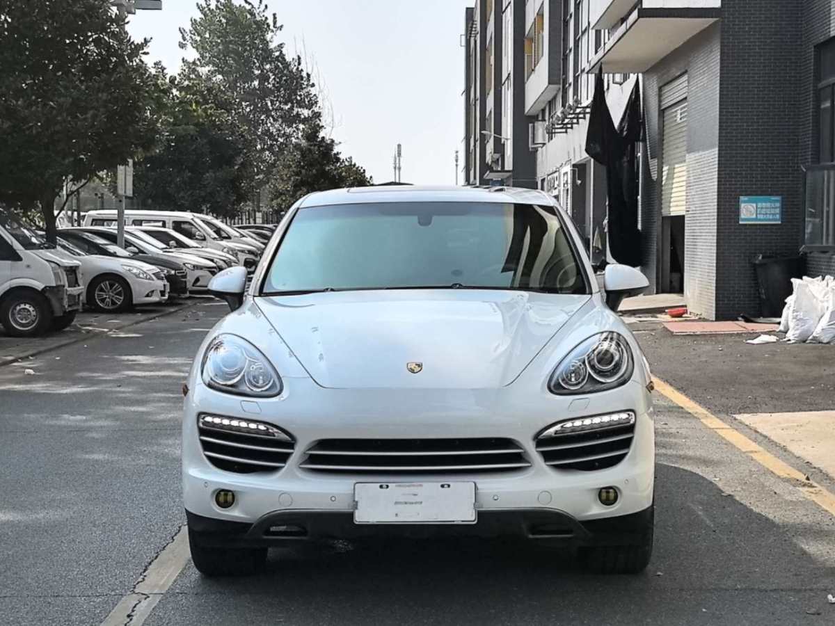 2021年3月保時(shí)捷 Cayenne  2014款 Cayenne Platinum Edition 3.0T