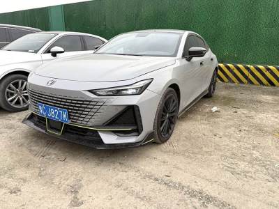 2022年5月 長(zhǎng)安 長(zhǎng)安UNI-V 1.5T 尊貴型圖片