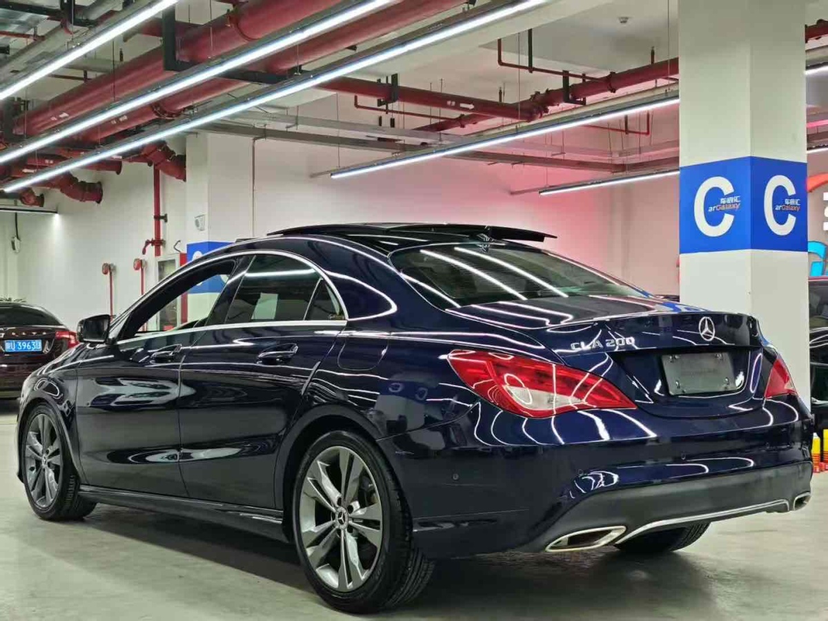 奔馳 奔馳CLA級(jí)  2016款 改款 CLA 200 時(shí)尚型圖片